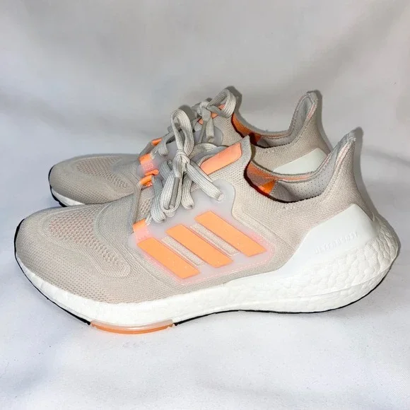 adidas Women's Athletic Shoes Beige with Peach Accents - Picture 13 of 16